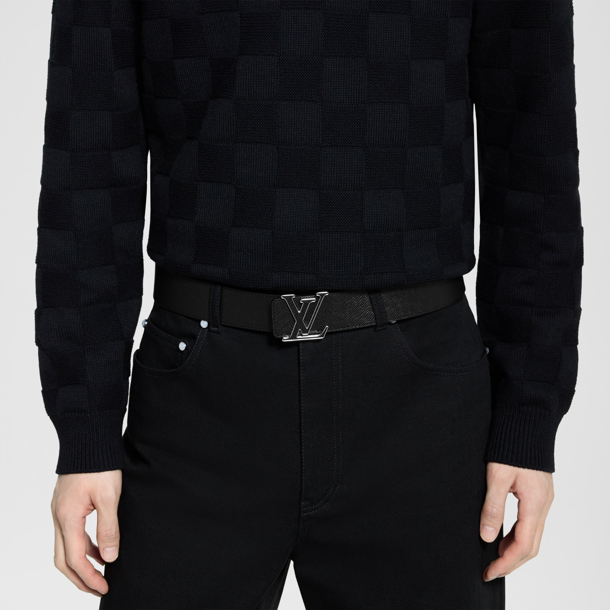 Taigarama Accesorios Cinturones Cinturón reversible con iniciales LV de 4 cm | Louis Vuitton ® (Ampliar producto)