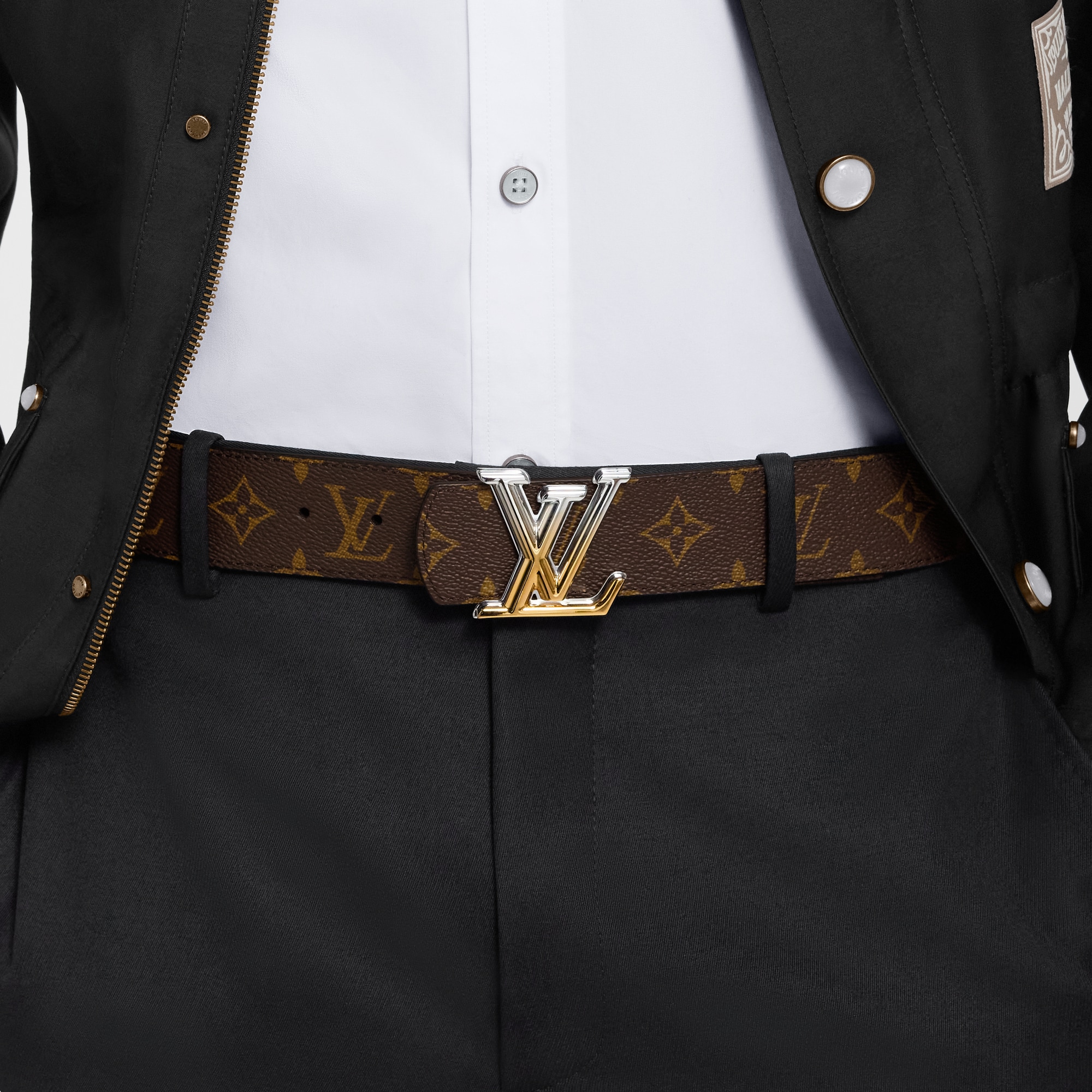  Accesorios Cinturones Cinturón reversible LV Dimension Gradient de 4 cm | Louis Vuitton ® (Ampliar producto)