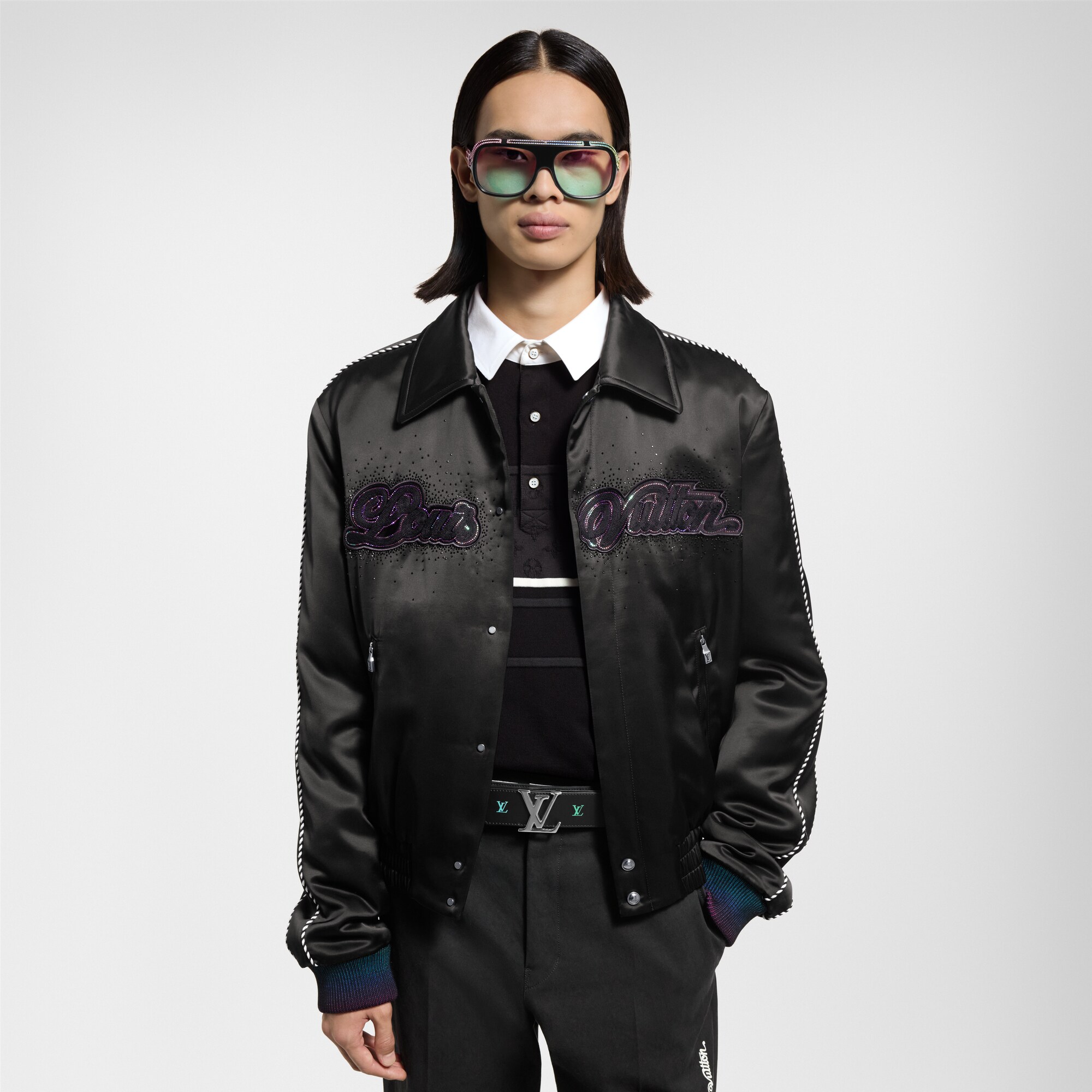  Accesorios Cinturones Cinturón reversible LV Initiales de 4 cm | Louis Vuitton ® (Ampliar producto)