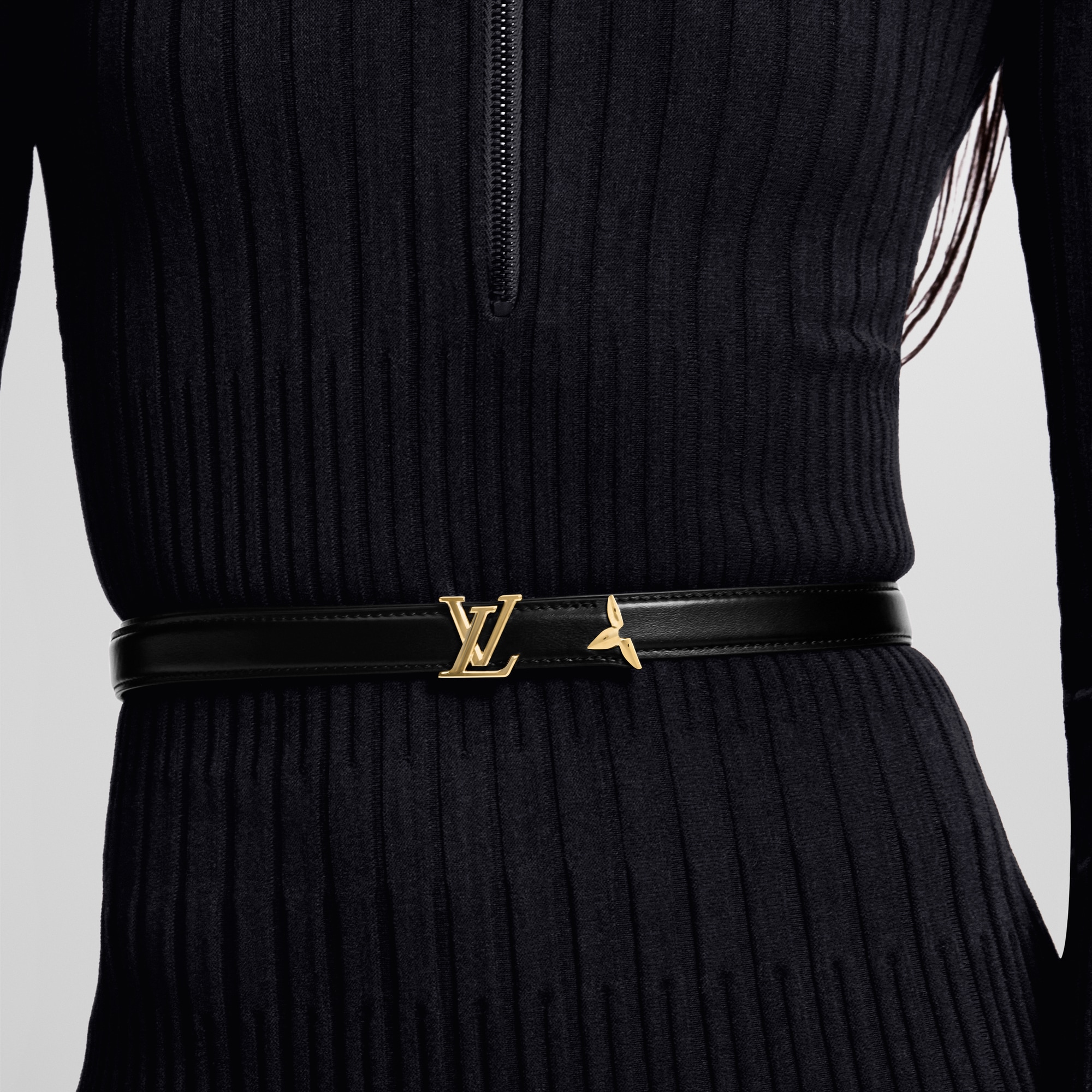Monogram Accesorios Cinturones Cinturón reversible Pretty LV de 2 cm | Louis Vuitton ® (Ampliar producto)