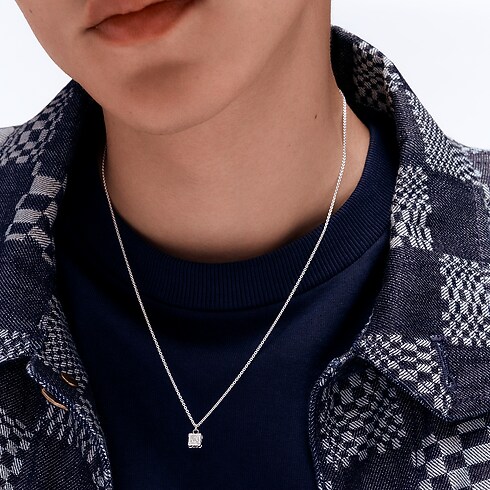 Joyería Collares y dijes Colgante Trunk Les Gastons Vuitton en oro blanco y diamante | Louis Vuitton ® (Ampliar producto)