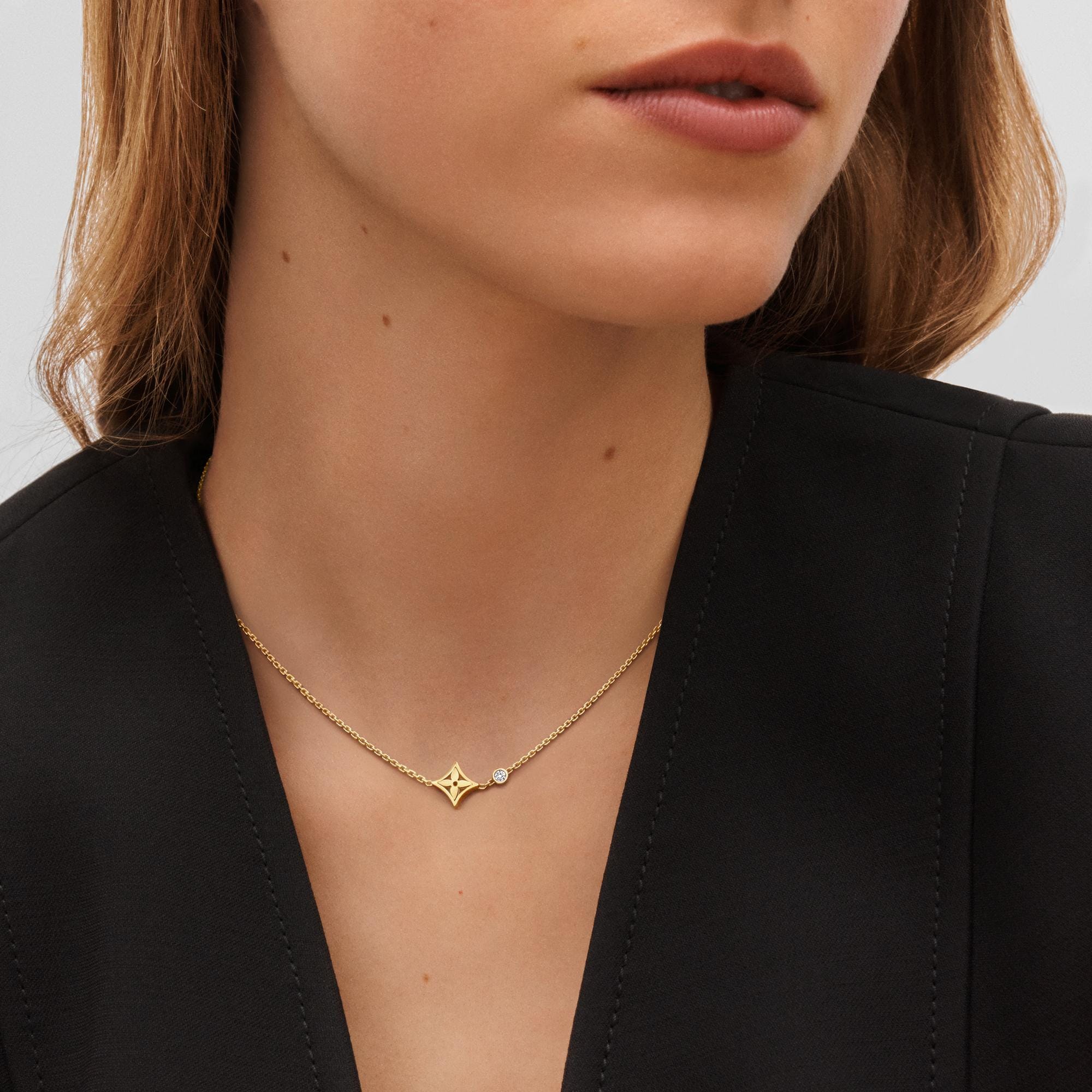  Categorías Toda la joyería fina Collar Idylle Blossom de oro amarillo con diamante | Louis Vuitton ® (Ampliar producto)