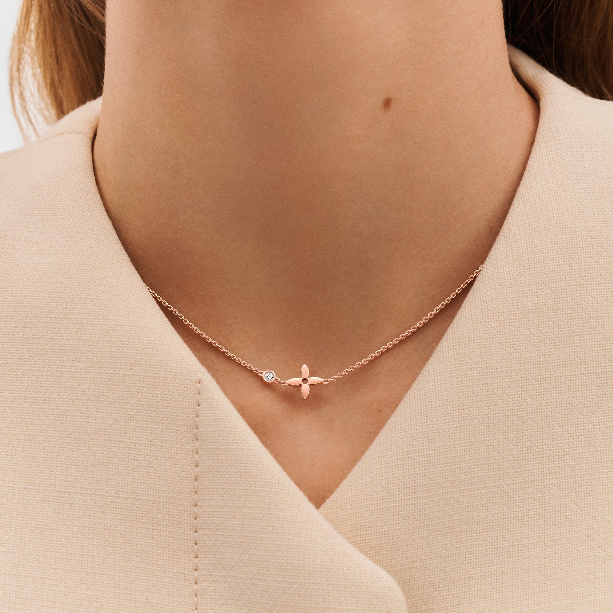  Categorías Collares y dijes  Collar Idylle Blossom de oro rosa con diamante | Louis Vuitton ® (Ampliar producto)