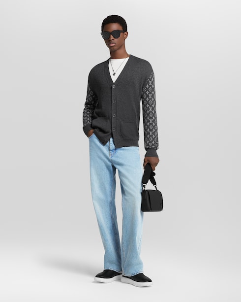 S00 For Him } Vivienne Pendant | Louis Vuitton ®