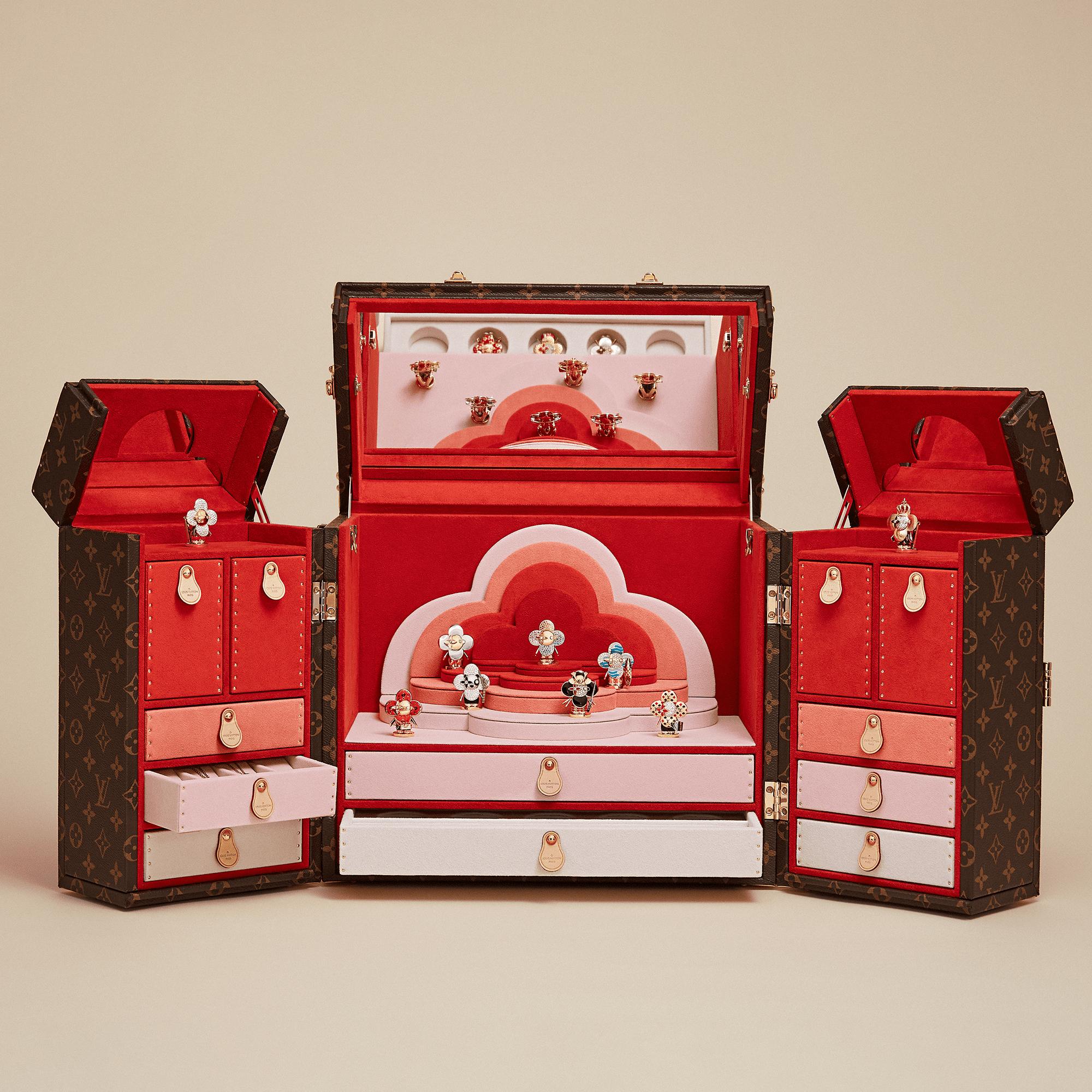  Categorías Toda la joyería fina Collar Vivienne Hanbok | Louis Vuitton ® (Ampliar producto)