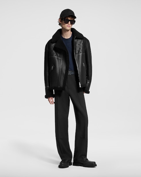 Ready-to-Wear Camisetas e Polos Camiseta com LV em Relevo | Louis Vuitton ®