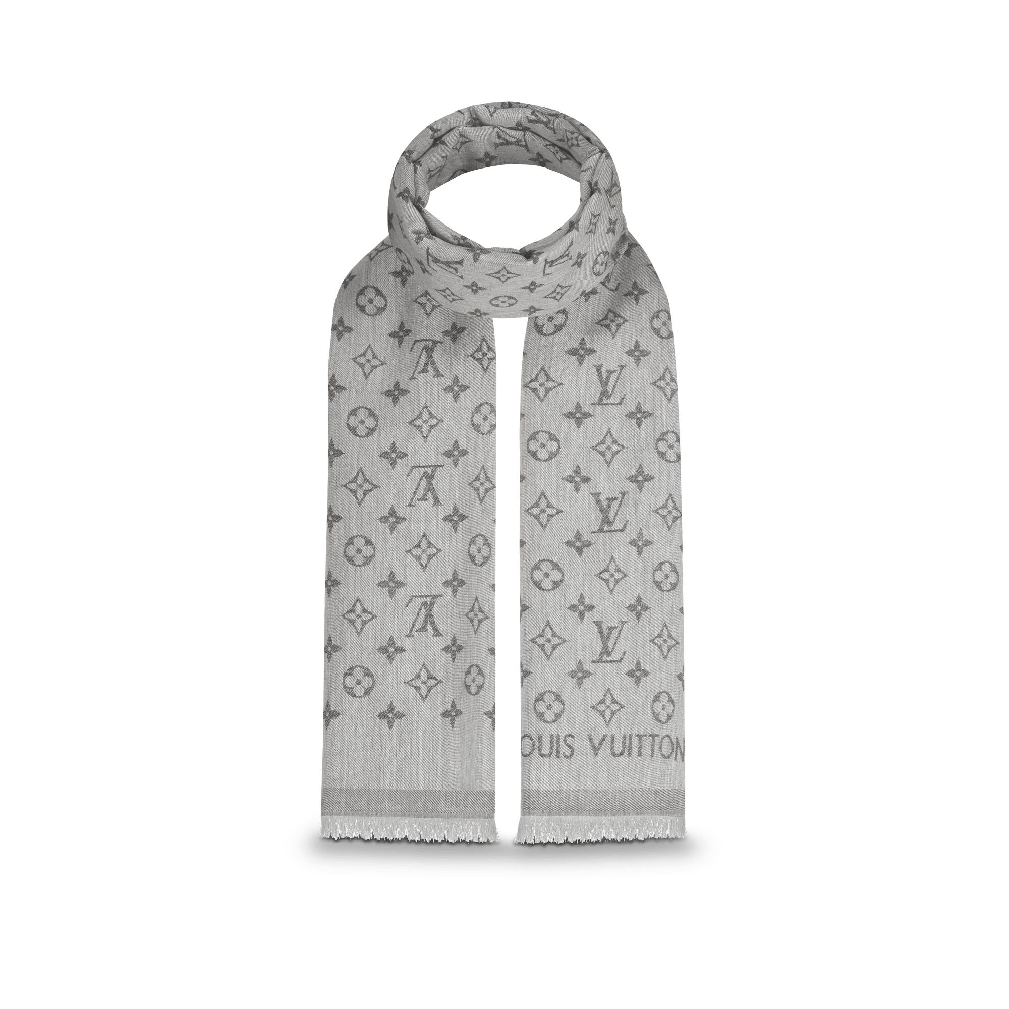 S00 Accesorios Bufandas Estola Essential Monograma | Louis Vuitton ® (Ampliar producto)