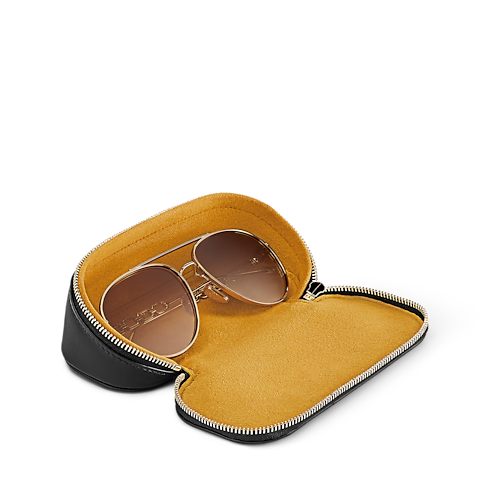 Monogram Deporte y Juegos } Estuche para lentes de sol GM | Louis Vuitton ® (Ampliar producto)