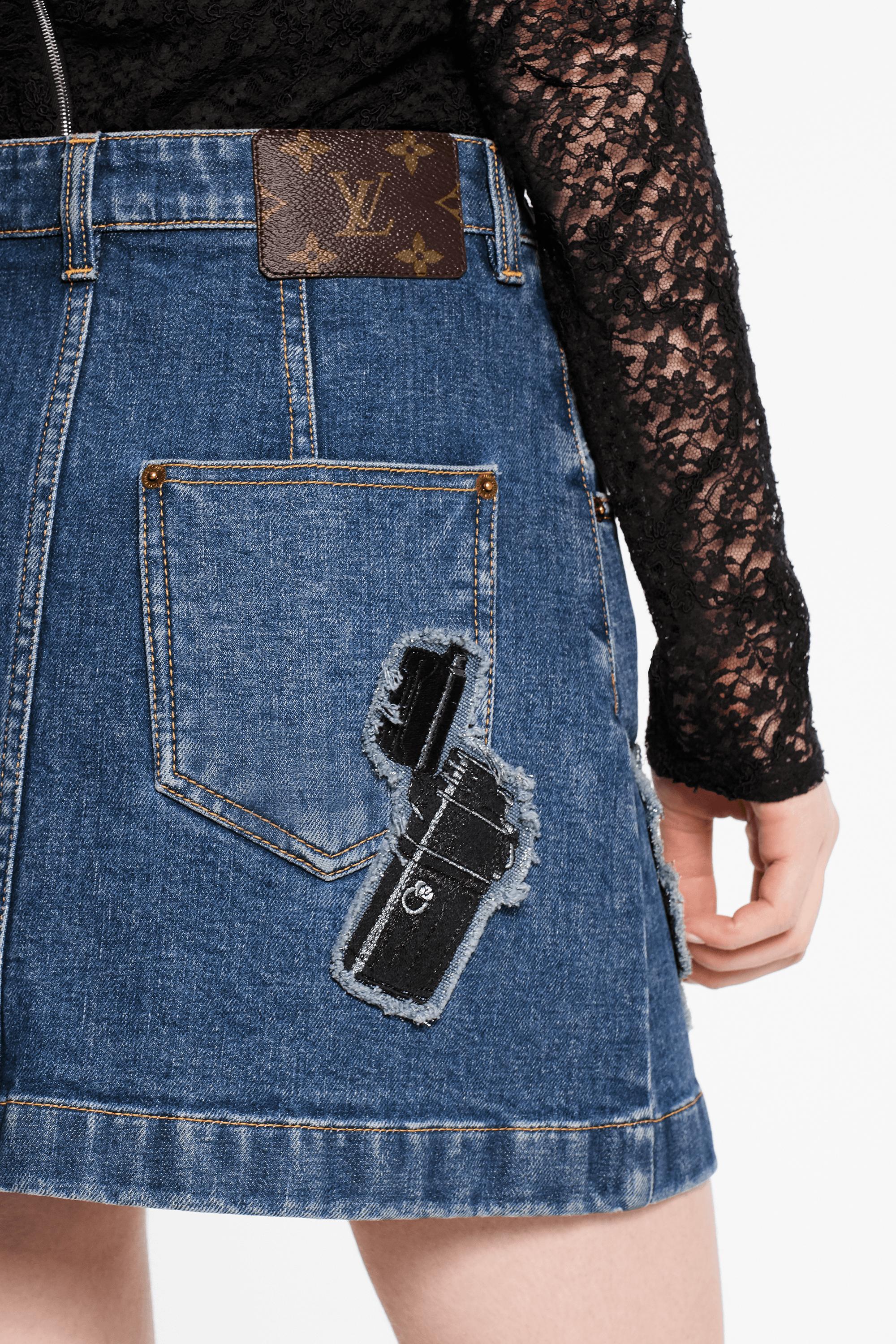  Discontinued Product Obs 1 Falda acampanada con parches | Louis Vuitton ® (Ampliar producto)