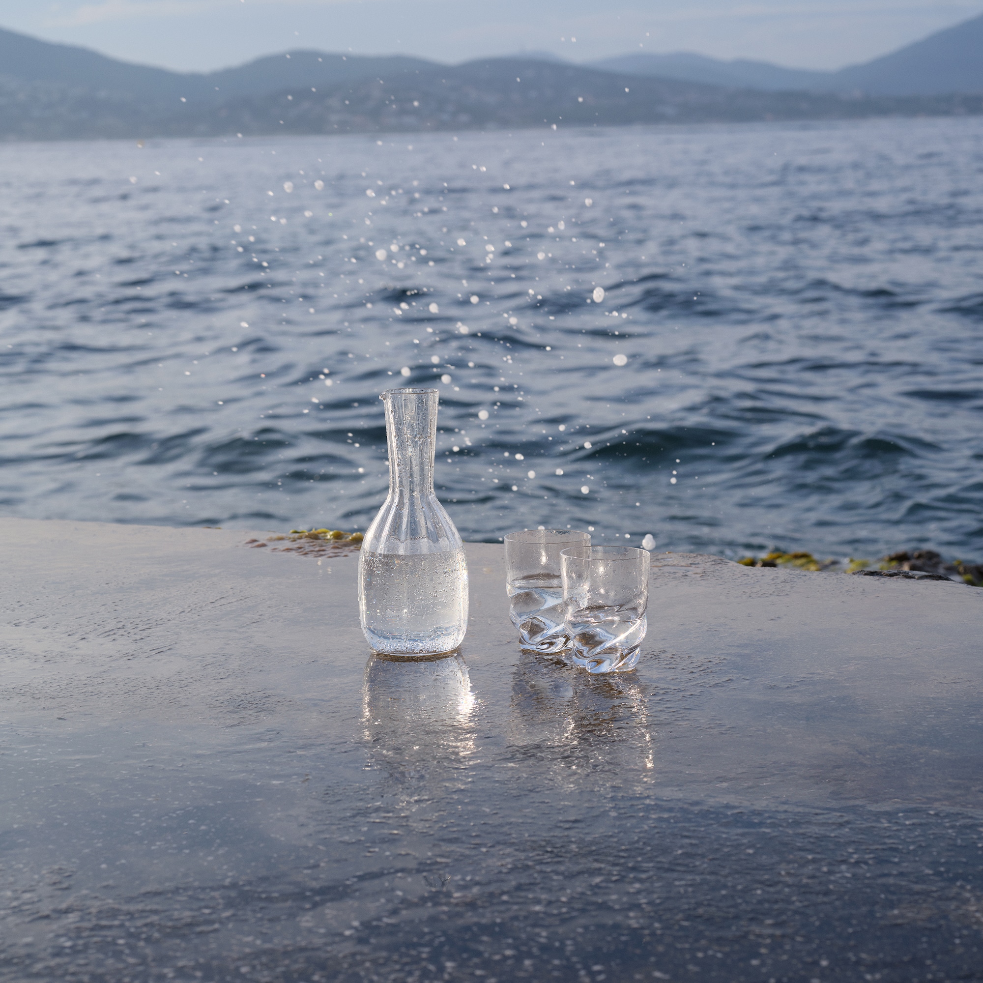  Hogar y Art of Dining Art of Dining Florero por Studio Louis Vuitton | Louis Vuitton ® (Ampliar producto)
