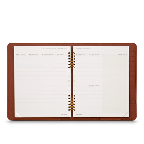 Monogram Regalos para bebés } Funda para agenda de escritorio | Louis Vuitton ® (Ampliar producto)