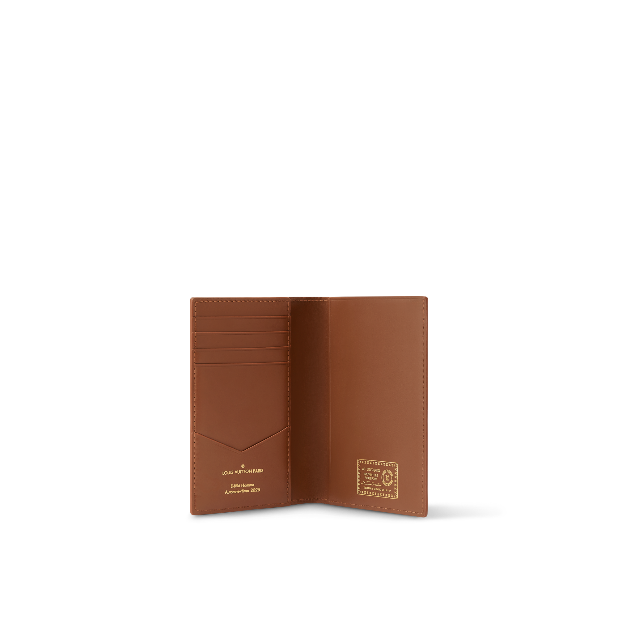 Autres Cuirs Monogram P9 Club } Funda para pasaporte | Louis Vuitton ® (Ampliar producto)