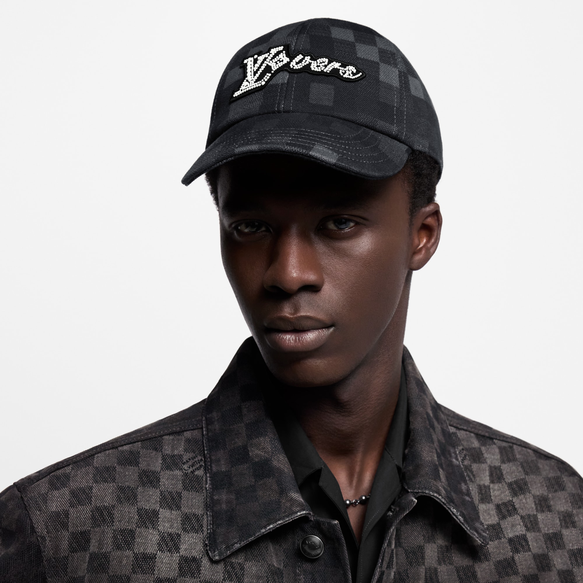 S00 Accesorios Sombreros, gorros y guantes Gorra LV Vers Damoflage | Louis Vuitton ® (Ampliar producto)