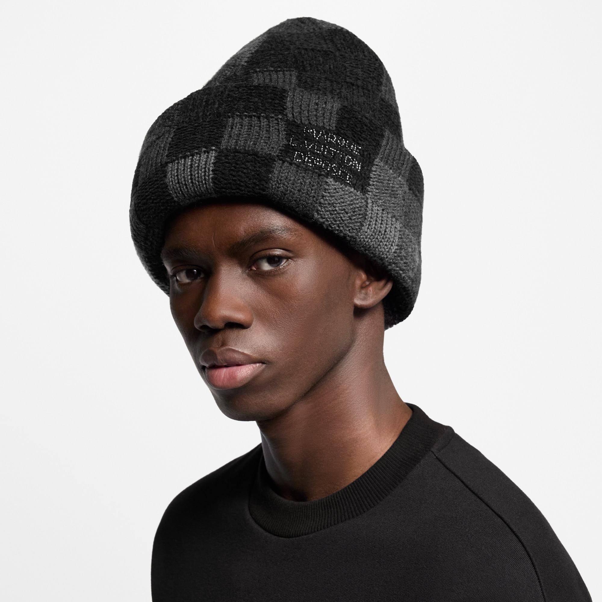 S00 Accesorios Sombreros, gorros y guantes Gorro LV Crush Damoflage | Louis Vuitton ® (Ampliar producto)