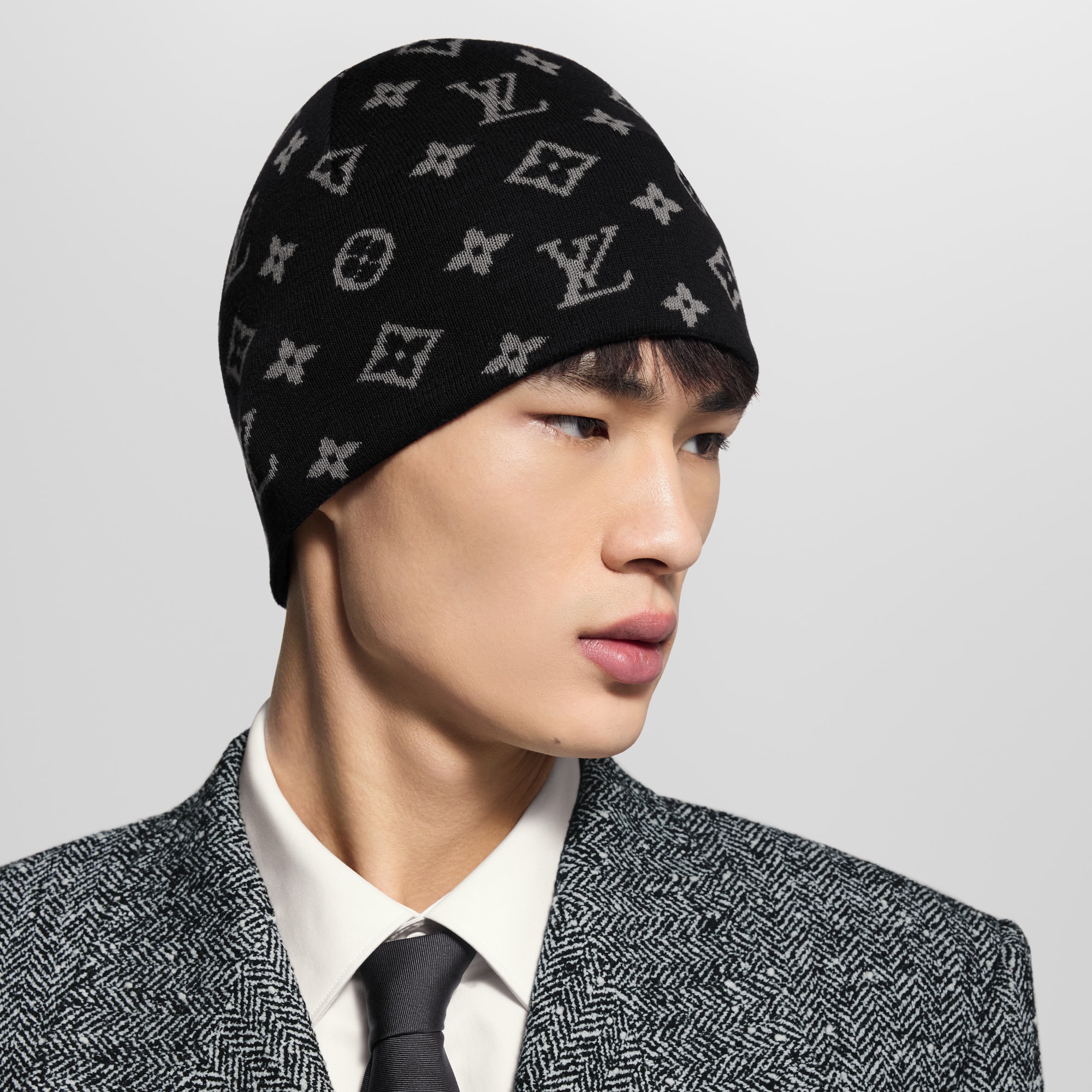 S00 Accesorios Sombreros, gorros y guantes Gorro LV Fit Monogram  | Louis Vuitton ® (Ampliar producto)