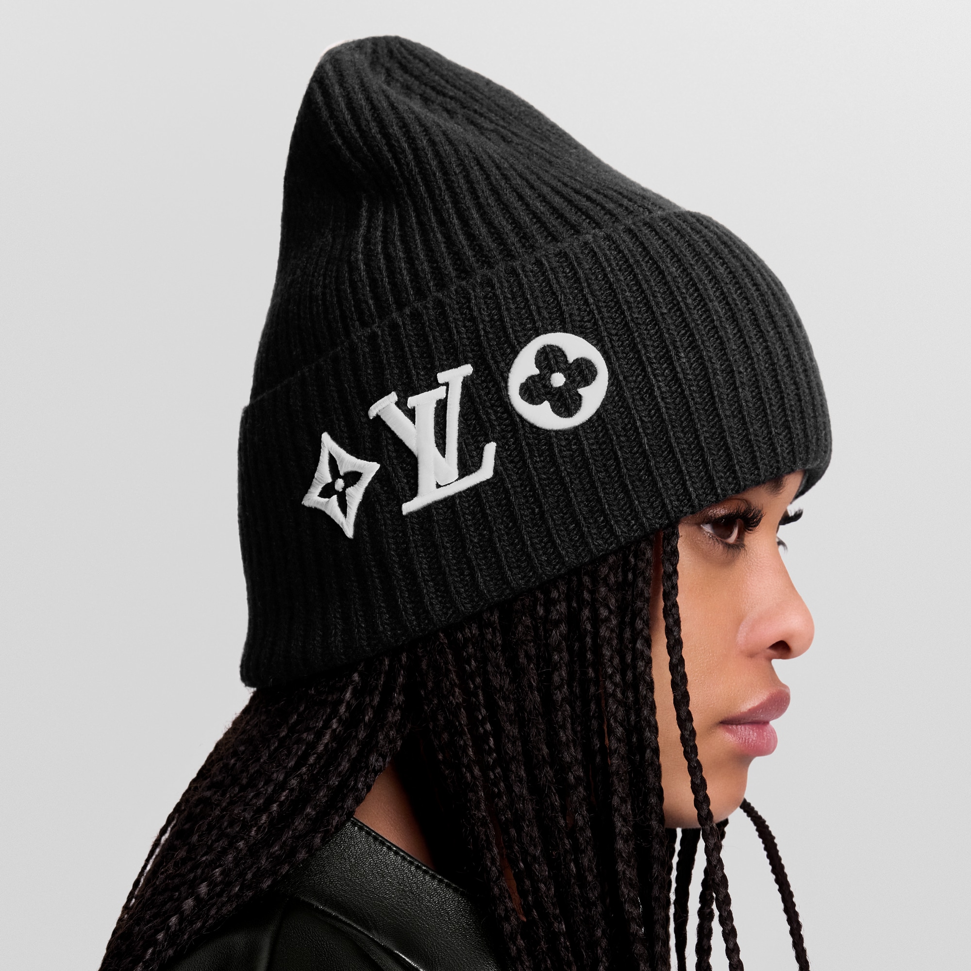 S00 Accesorios Sombreros y guantes Gorro LV Headline | Louis Vuitton ® (Ampliar producto)
