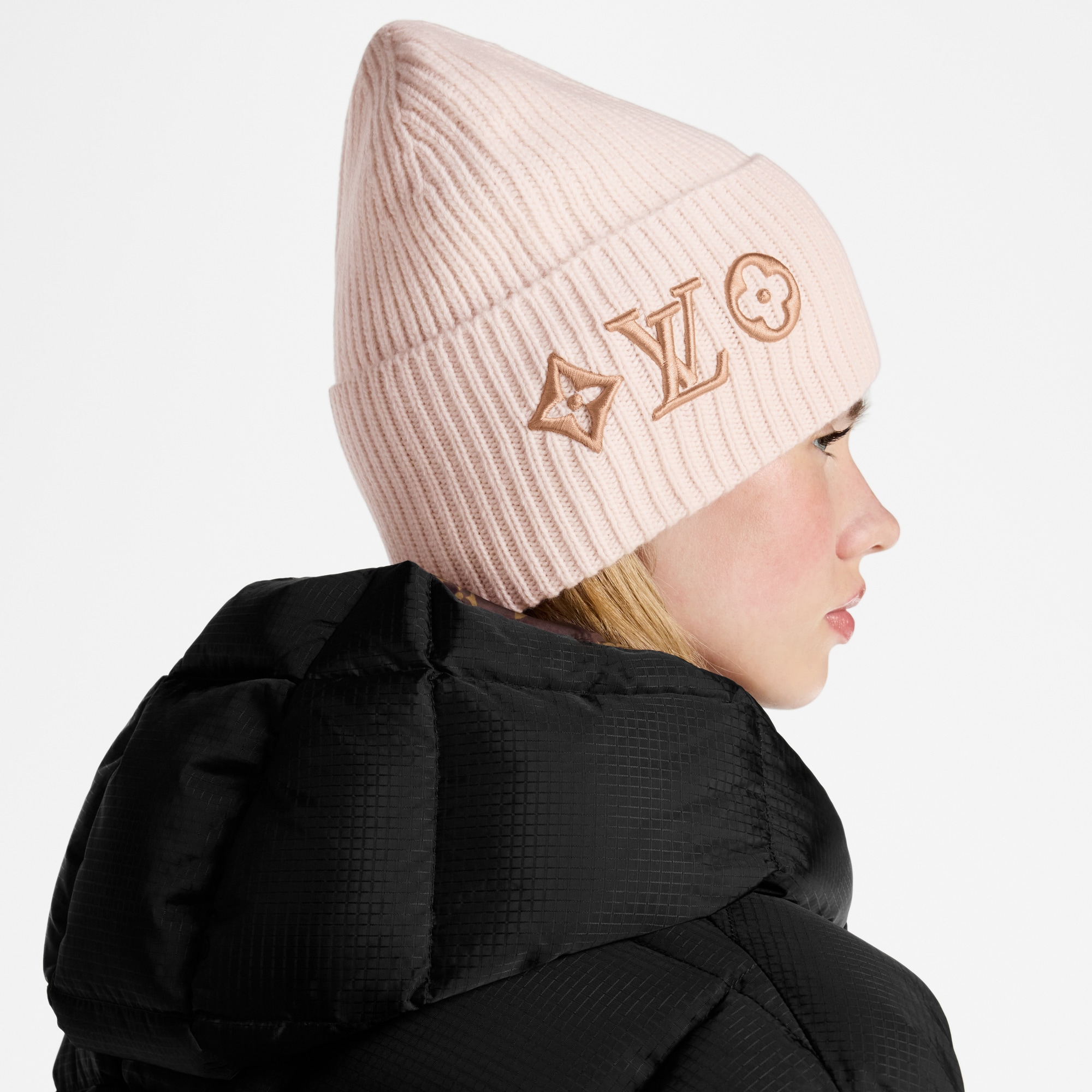 S00 Accesorios Sombreros y guantes Gorro LV Headline | Louis Vuitton ® (Ampliar producto)