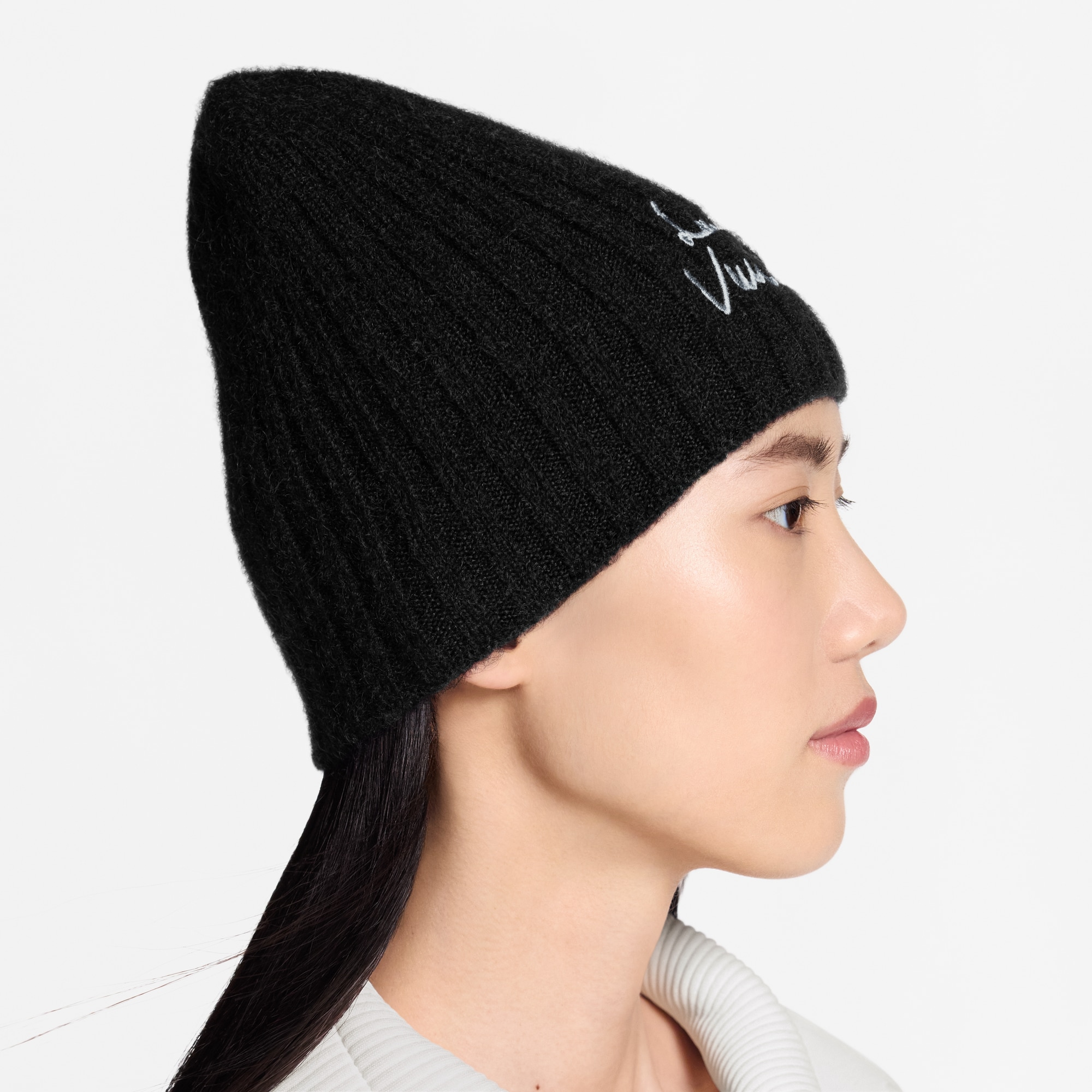 S00 Accesorios Sombreros y guantes Gorro LV Script | Louis Vuitton ® (Ampliar producto)