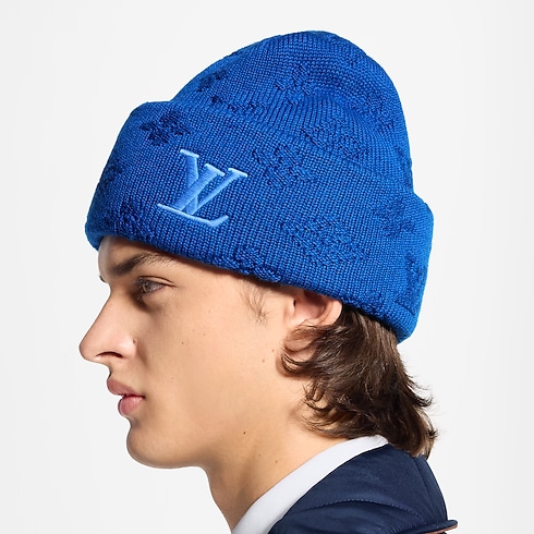 Gorro Monogram Reporter vista usada recortada