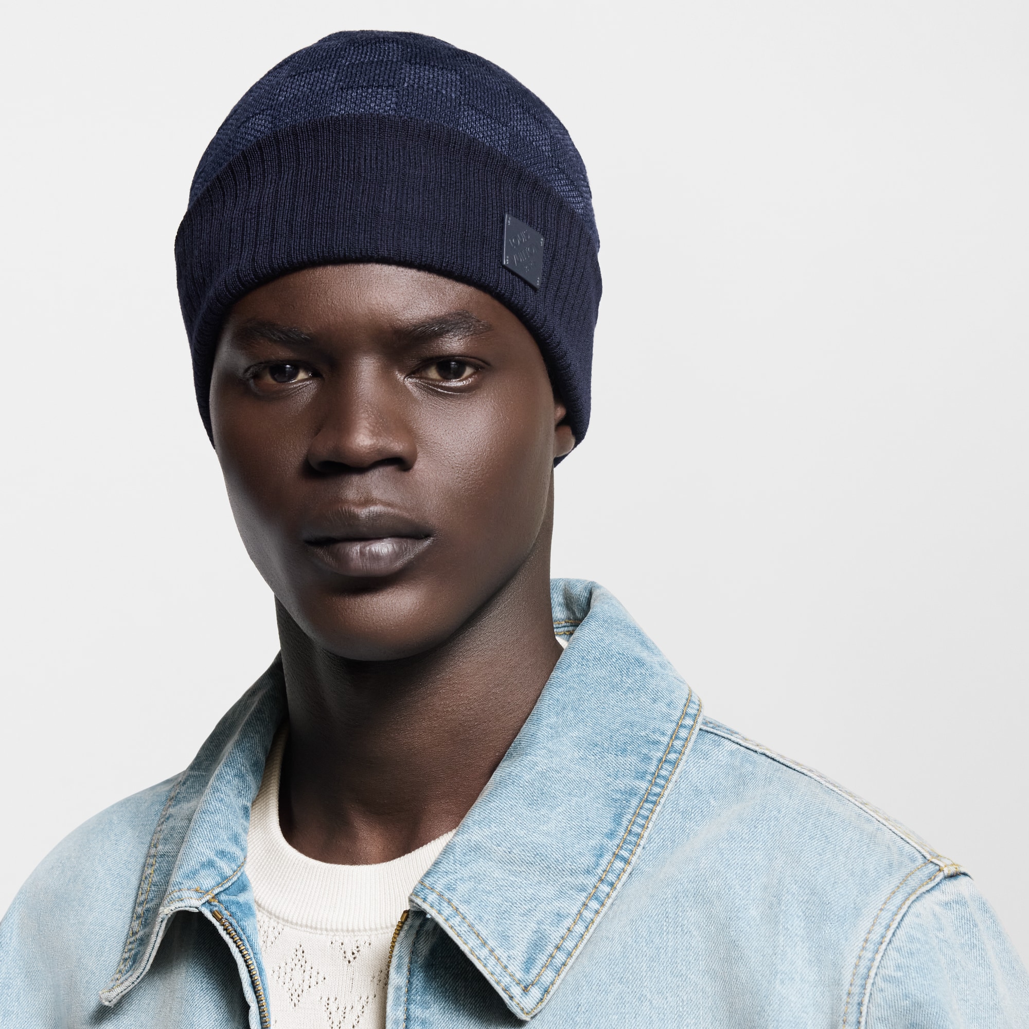 S00 Accesorios Nuevo para esta temporada Gorro Néo Petit Damier | Louis Vuitton ® (Ampliar producto)