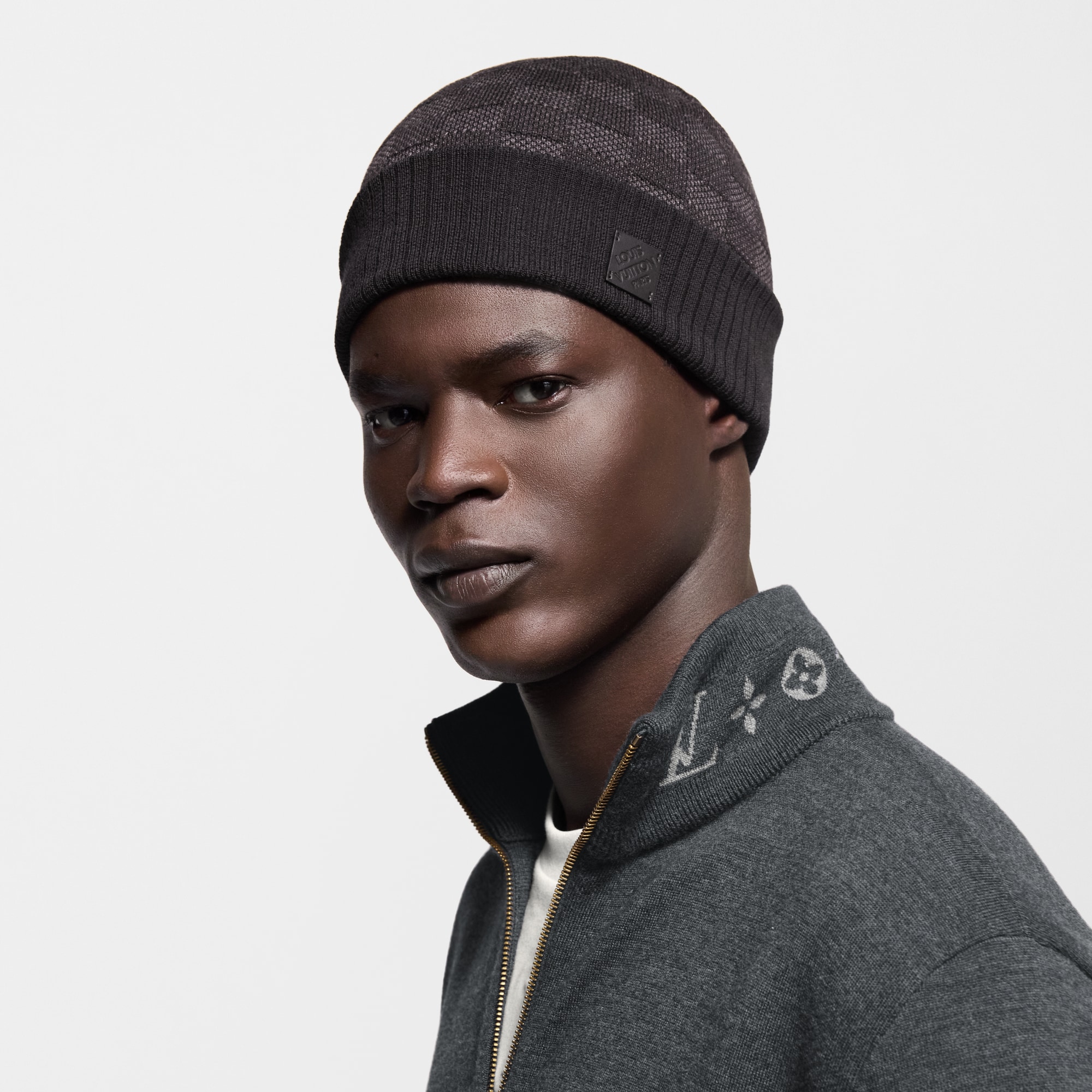 S00 Accesorios Nuevo para esta temporada Gorro Néo Petit Damier | Louis Vuitton ® (Ampliar producto)