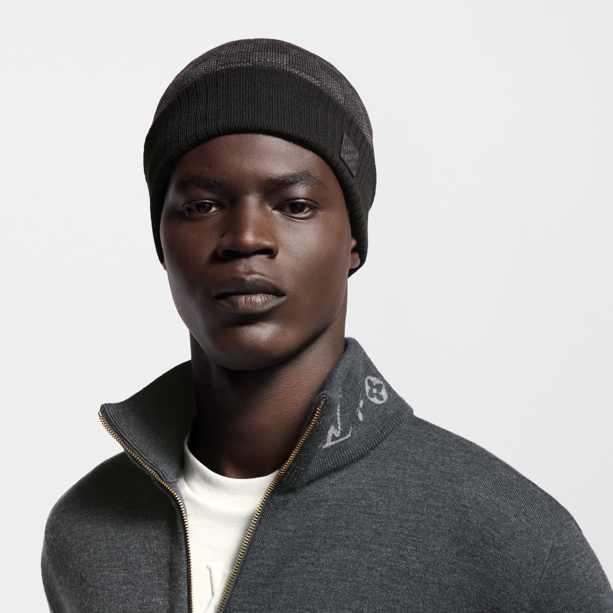 S00 Accesorios Nuevo para esta temporada Gorro Néo Petit Damier | Louis Vuitton ® (Ampliar producto)