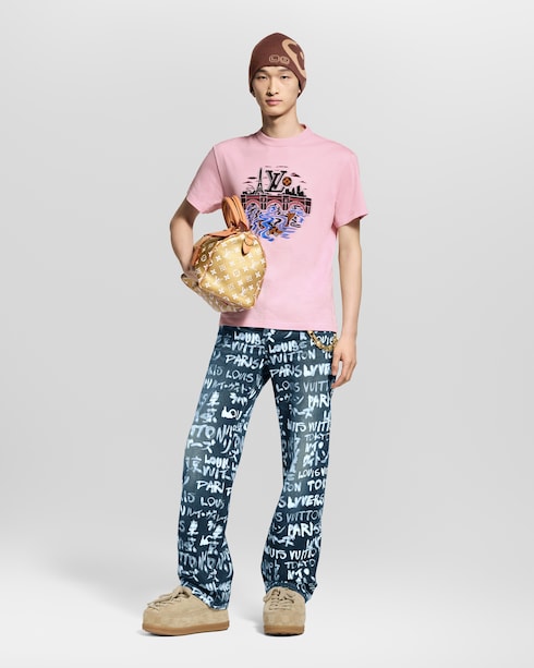 Ready-to-Wear T-Shirts and Polos Graphic T-Shirt | Louis Vuitton ®