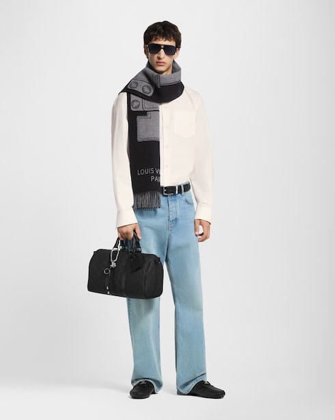 S00 Valentine's Day Gifts for Him } Handle Scarf | Louis Vuitton ®