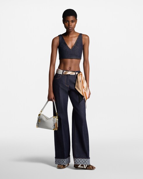 Ready-to-Wear Pantalones Jeans acampanados con detalle Monograma | Louis Vuitton ®