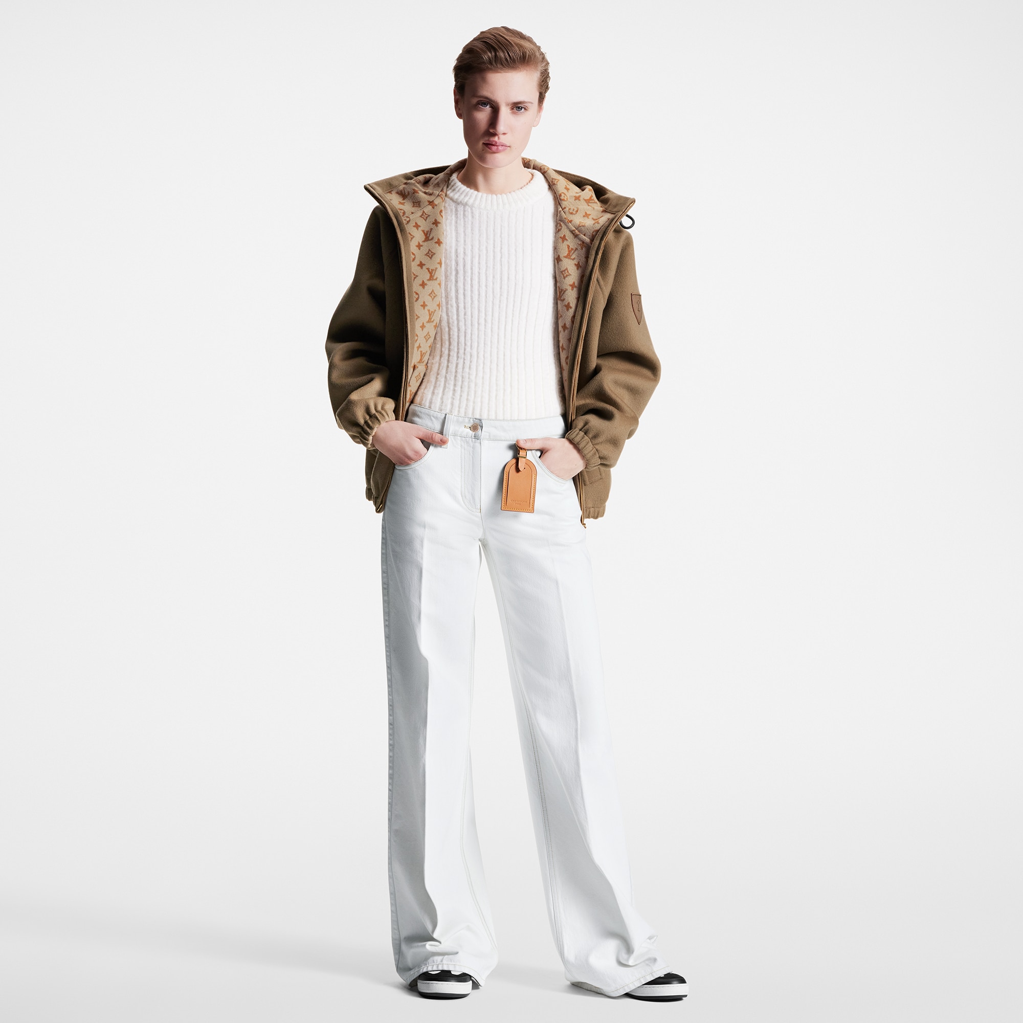  Ready to Wear Pantalones Jeans acampanados con efecto deslavado | Louis Vuitton ® (Ampliar producto)