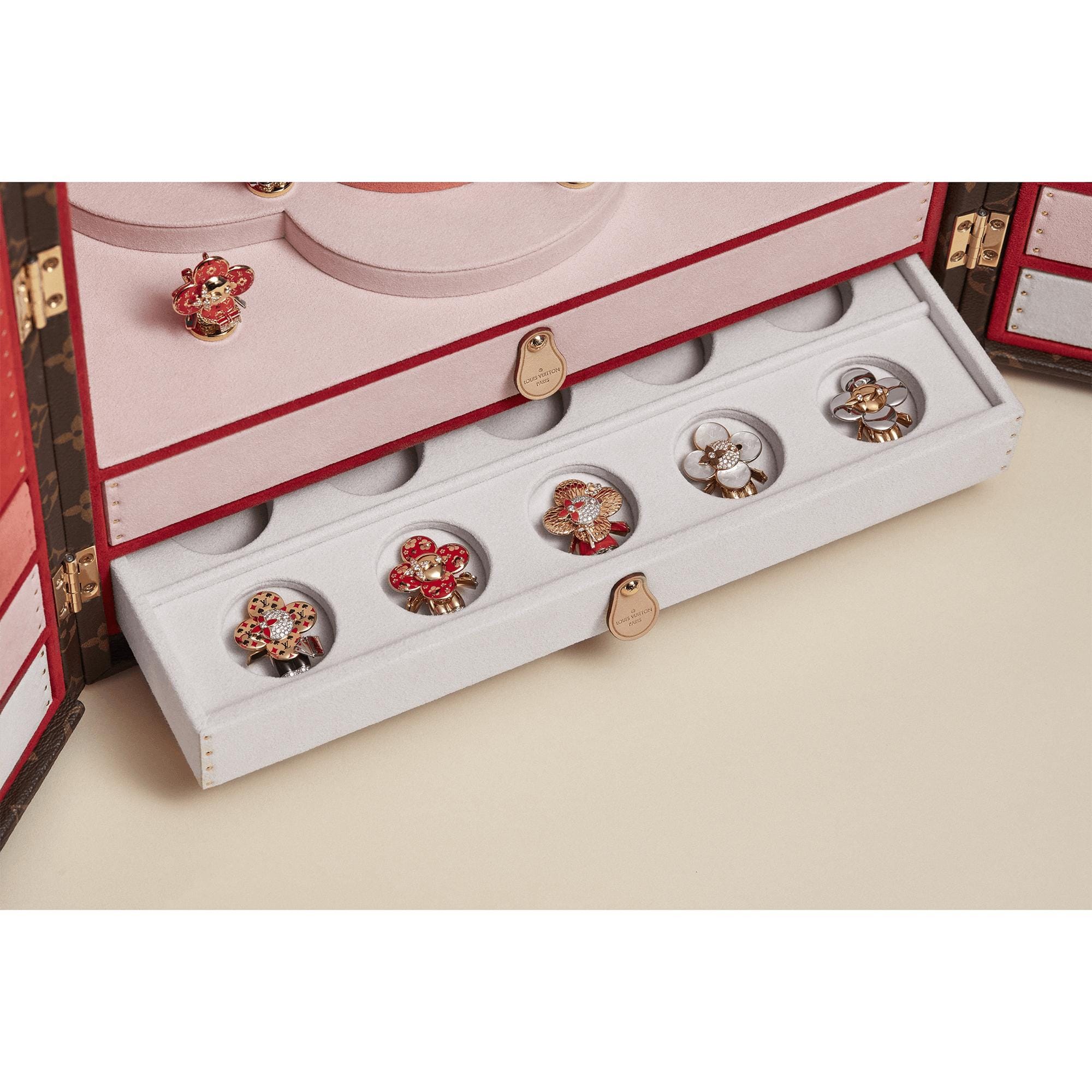Monogram Baúles y Cajas Cofres Joyero Boîte Joaillerie Vivienne | Louis Vuitton ® (Ampliar producto)