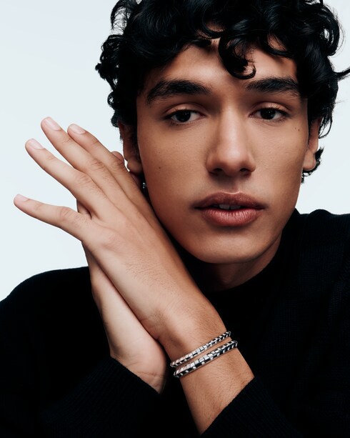 Categories Bracelets Le Damier de Louis Vuitton Medium Bracelet, White Gold and Diamonds | Louis Vuitton ®