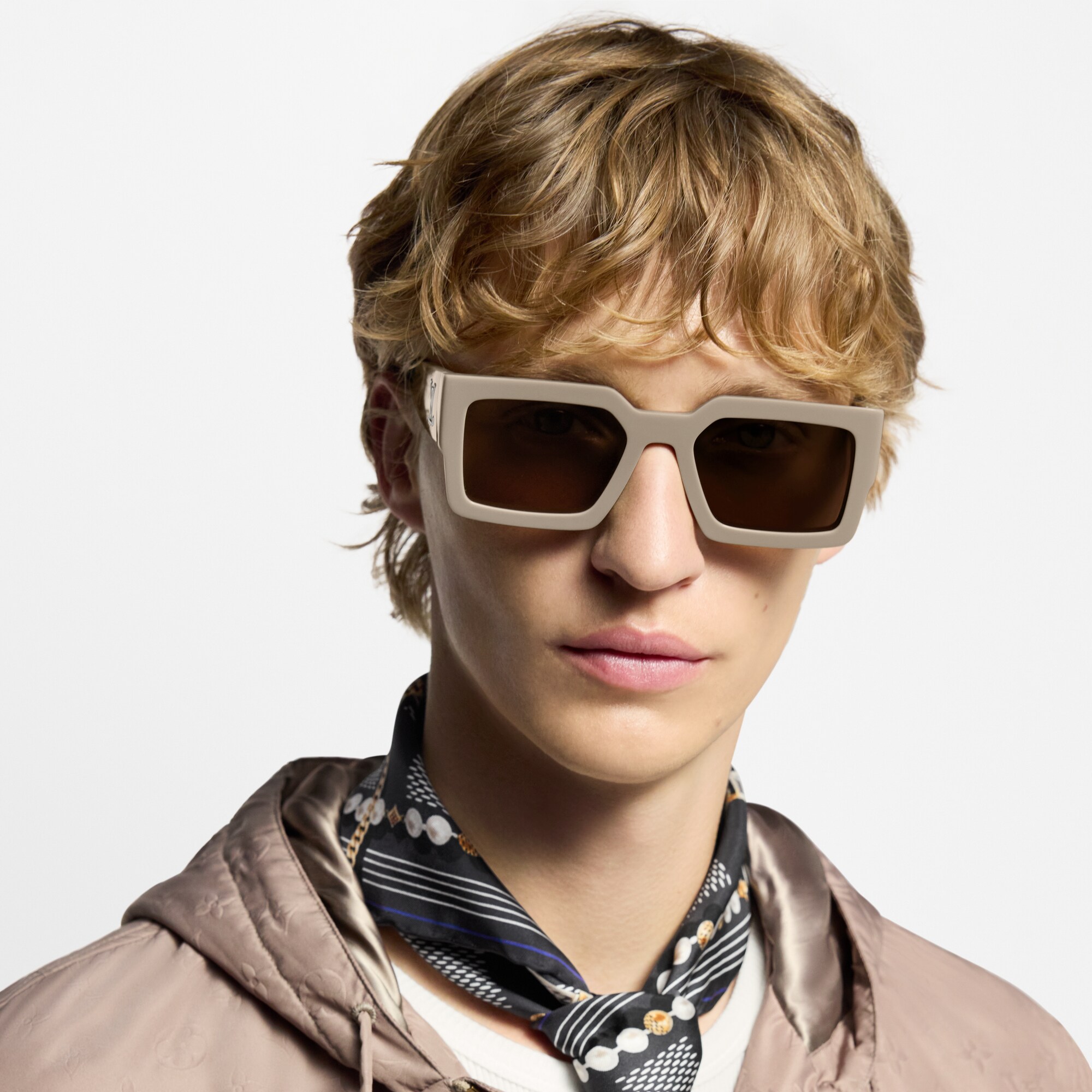 S00 Accesorios Lentes de sol Lentes de sol cuadradod LV Clash | Louis Vuitton ® (Ampliar producto)