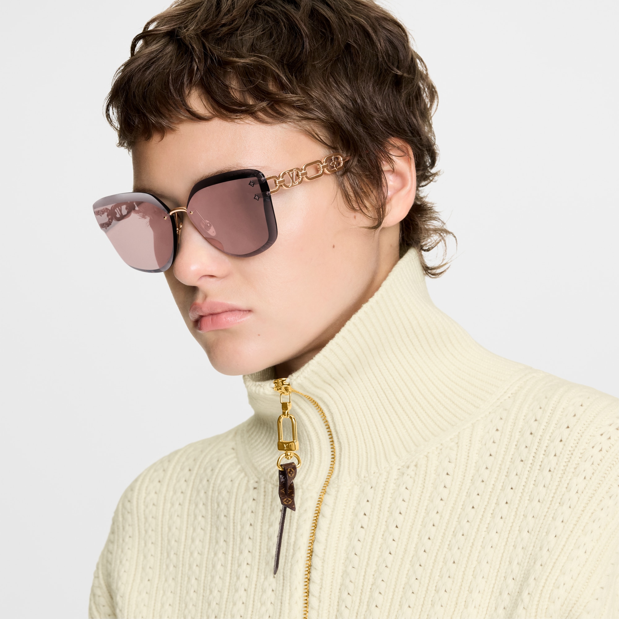 S00 Accesorios Lentes de sol Lentes de sol LV Jewel cat-eye | Louis Vuitton ® (Ampliar producto)