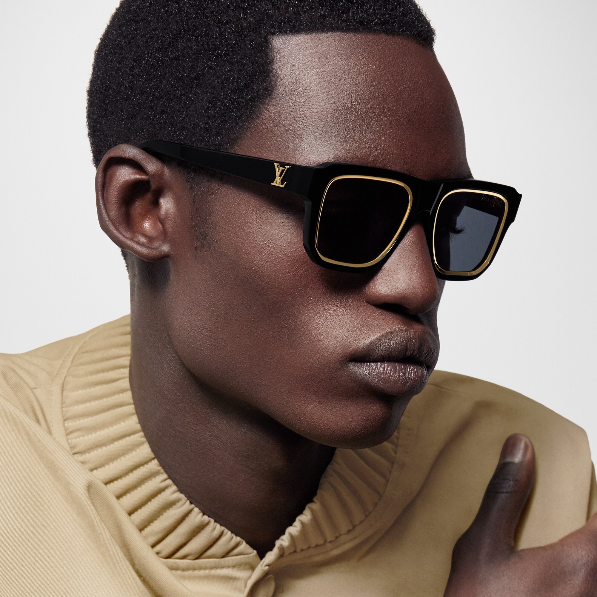 S00 Accesorios Lentes de sol Lentes de sol LV Legacy Square Large | Louis Vuitton ® (Ampliar producto)