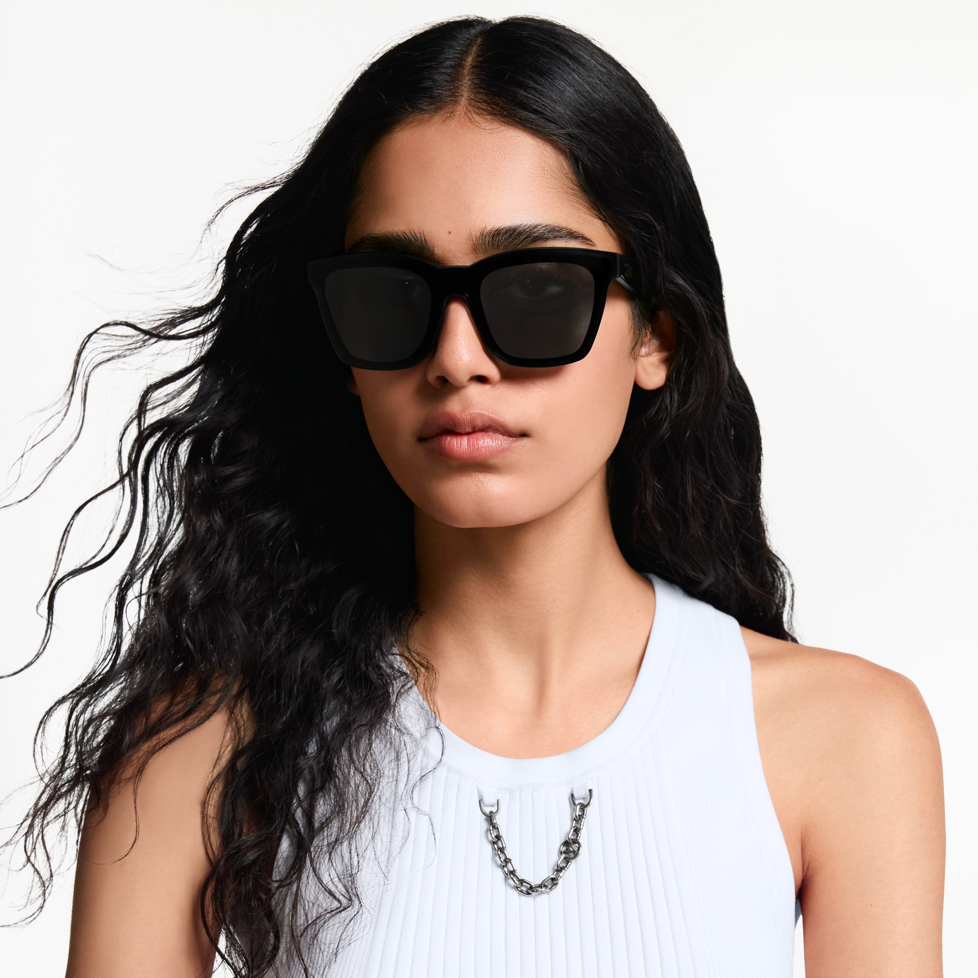 S00 Accesorios Lentes de sol Lentes de sol LV Script Square | Louis Vuitton ® (Ampliar producto)