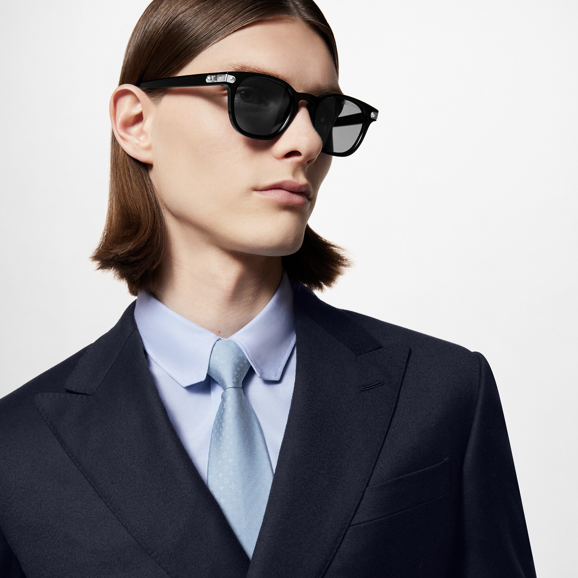 S00 Accesorios Lentes de sol Lentes de sol LV Signature Square Round | Louis Vuitton ® (Ampliar producto)