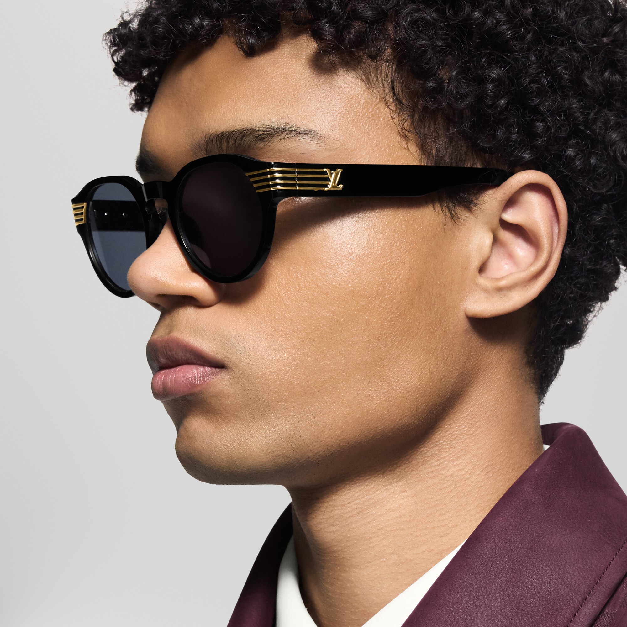 S00 Accesorios Lentes de sol Lentes de sol LV Slide Round | Louis Vuitton ® (Ampliar producto)