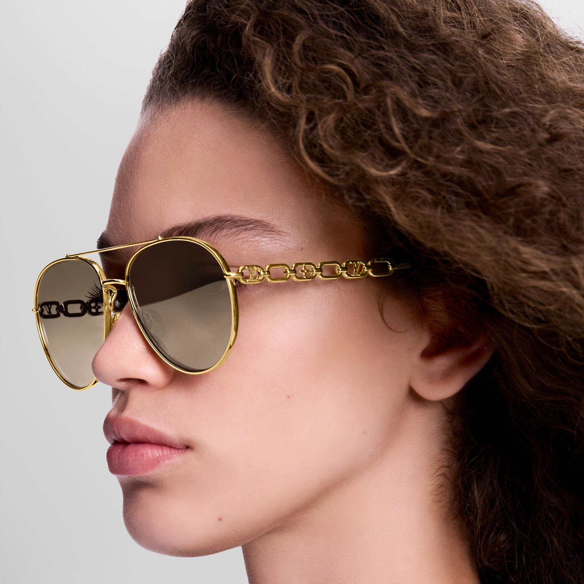 S00 Accesorios Lentes de sol Lentes de sol My LV Chain Pilot | Louis Vuitton ® (Ampliar producto)