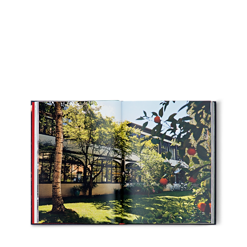 Librería Libros de pasta dura Louis Vuitton Manufactures - Edición en inglés | Louis Vuitton ® (Ampliar producto)