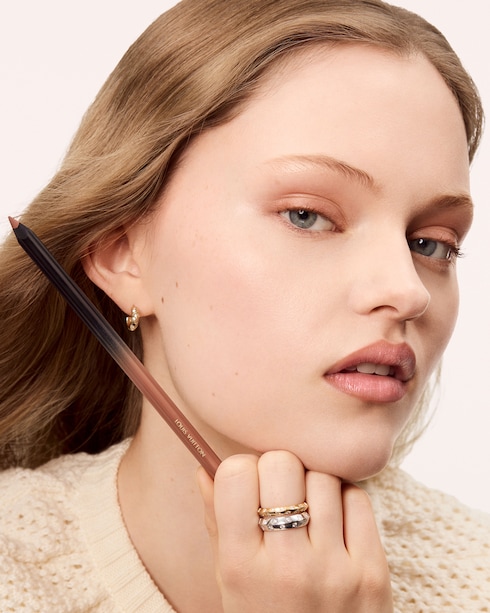 Beauty Gifts } LV Crayon - Lip Pencil - 190 | Louis Vuitton ®