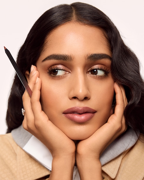 Beauty Gifts } LV Crayon - Lip Pencil - 192 | Louis Vuitton ®