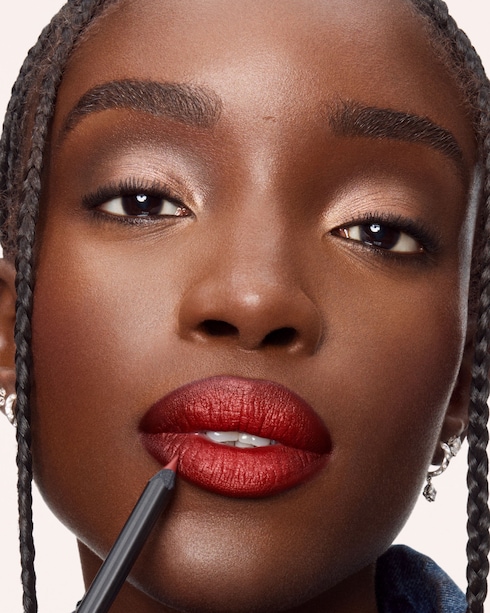 Beauty Gifts } LV Crayon - Lip Pencil - 896 | Louis Vuitton ®