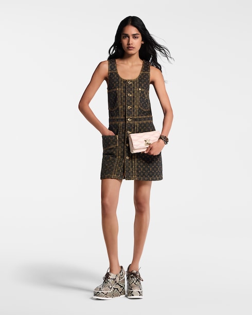 Fashion Jewelry Bracelets LV Emblem Cuff | Louis Vuitton ®