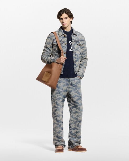 Valentine's Day Gifts for Him } LV Intarsia Crewneck | Louis Vuitton ®