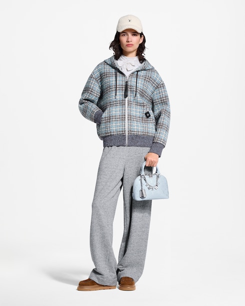 S00 Accessories Hats and Gloves LV League Wool Bouclette Cap | Louis Vuitton ®