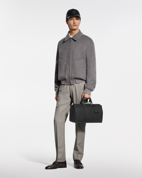 S00 Accessories Hats, Beanies and Socks LV Medaillon Leather Cap | Louis Vuitton ®