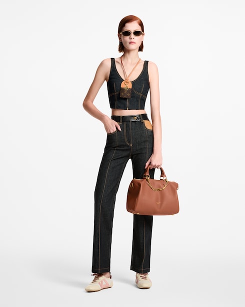 S00 Acessórios Chaveiros e Bag Charms LV Script Chain Bag Charm | Louis Vuitton ®