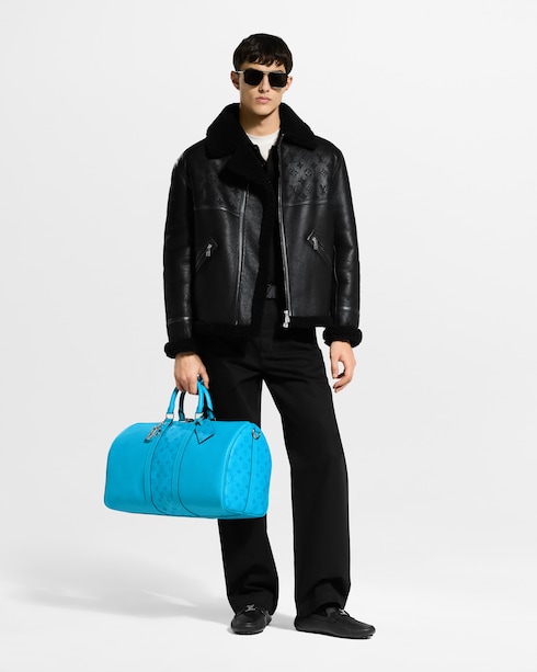S00 Accessories Key Holders and Bag Charms LV Signature Key Holder | Louis Vuitton ®