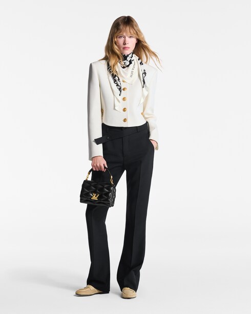 S00 Accessories Silk Squares and Bandeaus LV Straps Triangle | Louis Vuitton ®